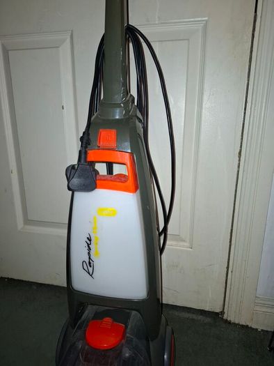 carpet cleaner