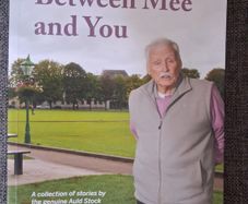 Johnny Mee / Between Mee & You / 2023