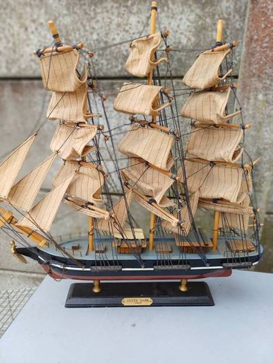 Collection of Vintage Model Ships