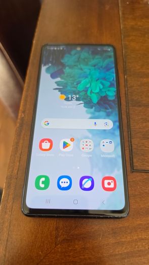 Samsung Galaxy S20 FE 5G - Unlocked - PRISTINE Screen - Quick Sale