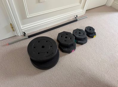 Barbell & Weight Plates