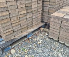 garden pavers +border stones 1140 pavers roughly 38sq meters