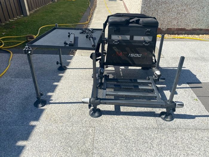 Maver MX1500 fishing box