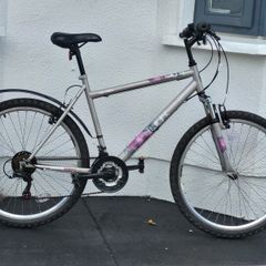 LADIES BIKE in very good condition