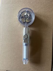 High pressure shower head