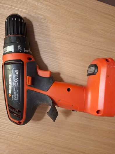 Black & Decker CP12 cordless drill + accessories