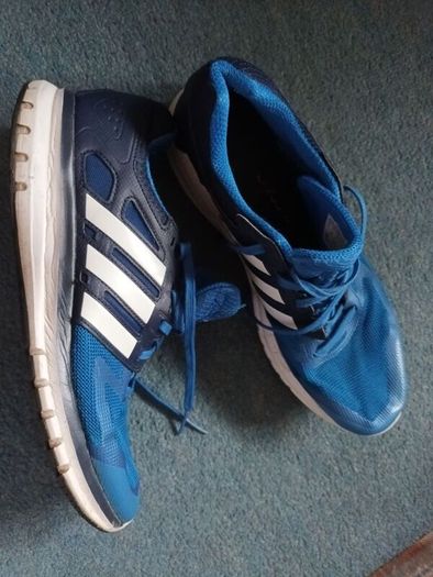 Adidas running size 11