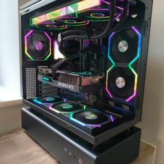 Brand New Gaming Pc, Rtx 5070ti, 9800x3d, 64gb Ddr5, 2tb Ssd