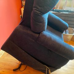 electric rise and recline pride chair