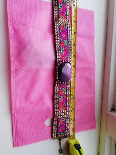 choker necklace