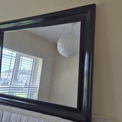mirror 845 x 645