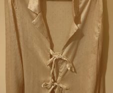 Blouse . Size M