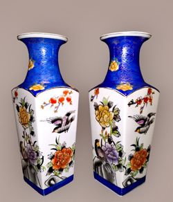2 handpainted large Chinese vases price for both