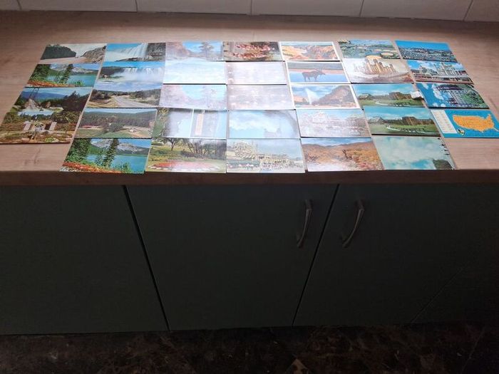 33 x USA And Canadian Mid Century Postcards