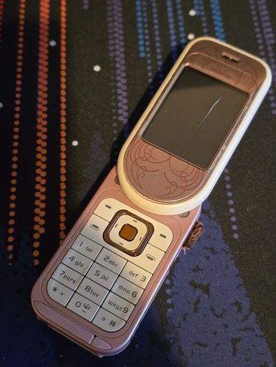 Nokia 7373