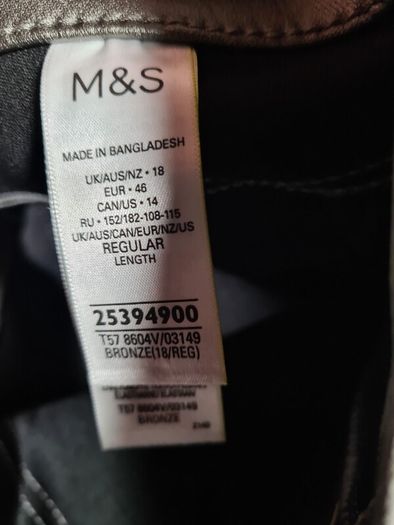 Womens Marks and Spencer jeggings silver leather look Size UK 18  EU 46  BRAND NEW BNWT