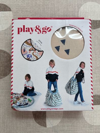 Toy storage bag and playmat