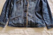 Vintage denim cotton faux fur warm lined jacket with three pockets in very good condition see last three photos for exact measurements FREE STANDARD POSTAGE INCLUDED