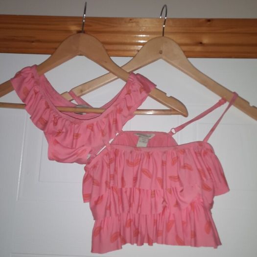 girls swimsuit