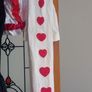 Girls dressup queen of hearts Image 3