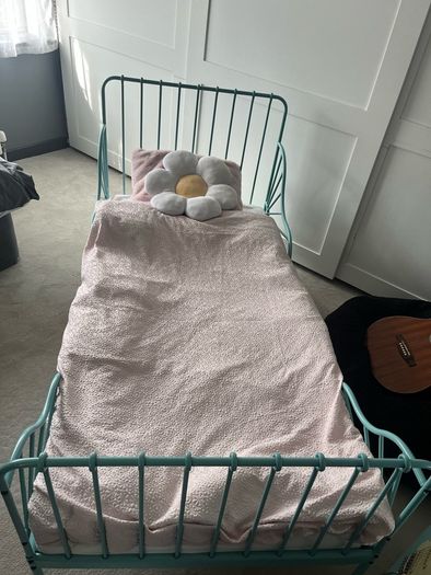 IKEA Minnen extendable toddler bed