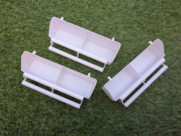 White plastic bird feeder x 3