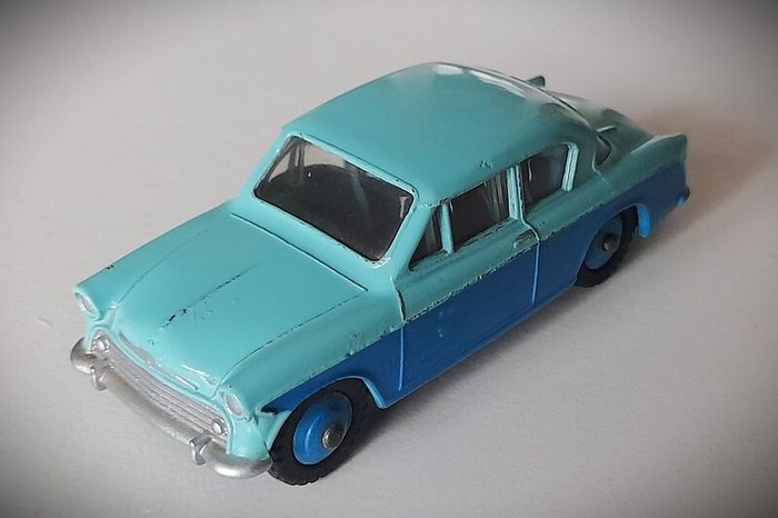 Diecast Vintage Dinky Toys Sunbeam Rapier - Near Mint Original Condition/Very Good Box
