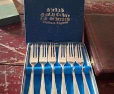 Vintage A1 Silverplate Cake Forks