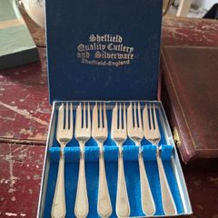Vintage A1 Silverplate Cake Forks