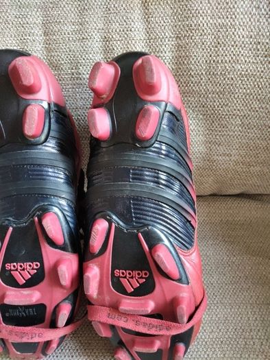 Nice Collectors Vintage Adidas Predator Red Football Boots