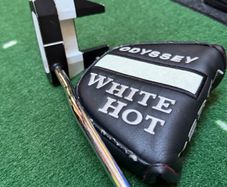 Odyssey White Hot Versa Seven putter