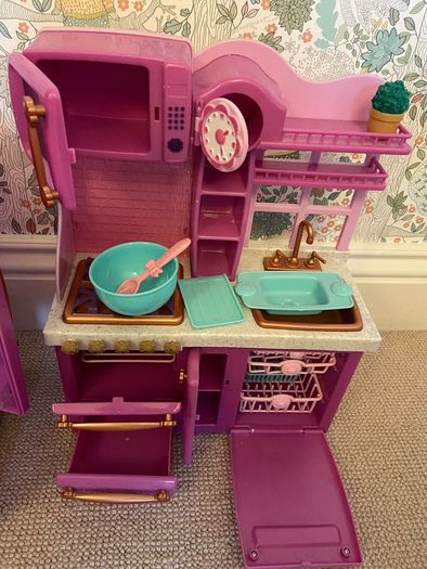 Generation Dolls Kitchen Set