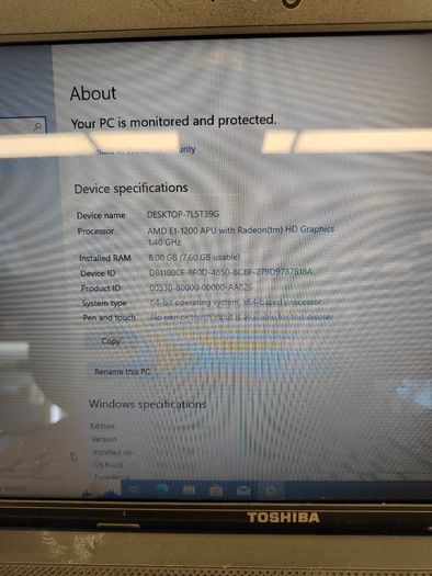 Toshiba Satellite C850D Laptop AMD E1-1200 1.40GHz 8GB RAM 128GB SD Windows 10 Pro HDMI