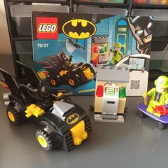 Lego Batman 76137