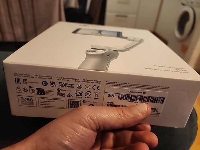 DJI Osmo Mobile SE gimbal