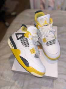 Jordan 4