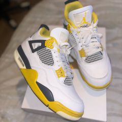Jordan 4