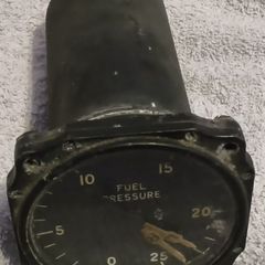 vintage collectable fuel pressure gauge