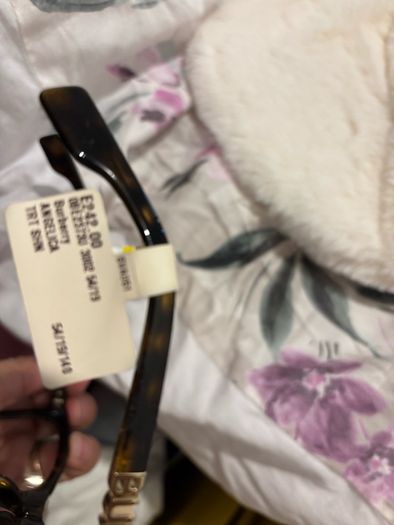 eyeglass Burberry