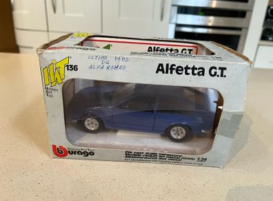 Alfa Romeo Alfetta GT 1/24 Burago HAT series
