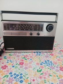 PYE 4 band radio