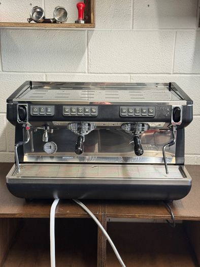 Nuova Simonelli Appia II 2 Group Commercial Coffee Espresso Machine