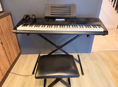 Casio WK7600 Keyboard + Stand + Power Adapter