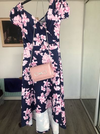 Size 8 dress n bag from Quiz
