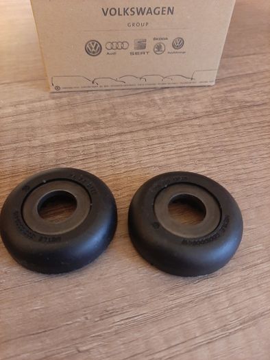 VW Golf mk3 gti/vr6 top mount bearings (new)