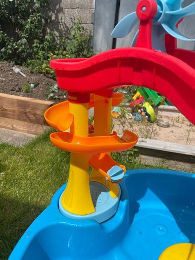 water table for kids