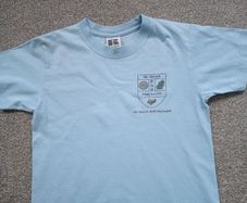 Maynooth boy's school t-shirt. Age 7/8