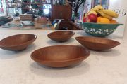 Lovely Set of Four Vintage Mid Century Modern Hand-Carved Wood Nibbles Bowls in Excellent Condition.