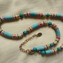 A vibrant necklace. Image 2