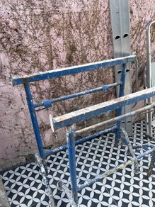 builders trestles plastering block laying